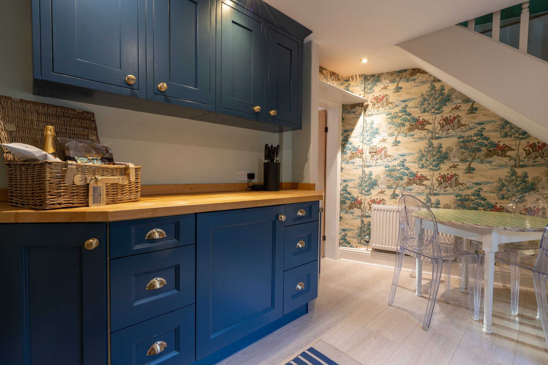 30 Reasons Why Professional Holiday Cottage Photography is Worth the Investment - Phil Sproson Photography
