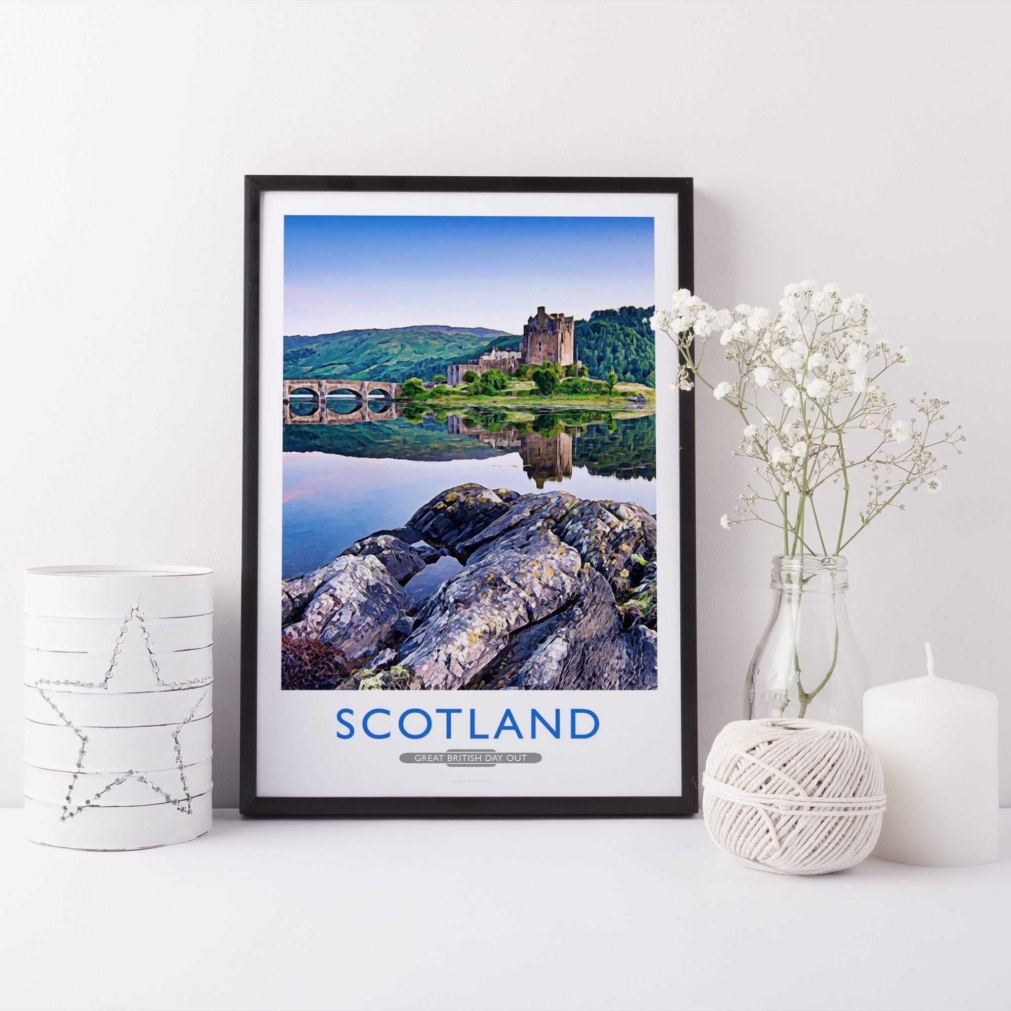 Eilean Donan Castle Art Print - Phil Sproson Photography