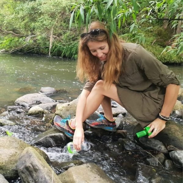 WatertoGo 50cls bottle green - Phil Sproson Photography