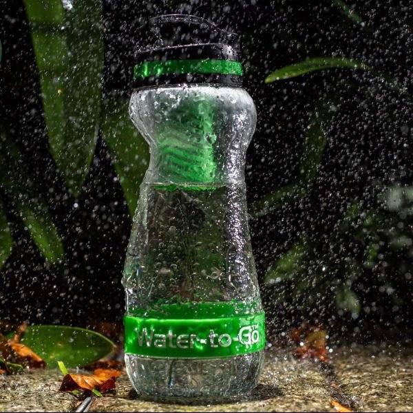 WatertoGo 50cls bottle green - Phil Sproson Photography